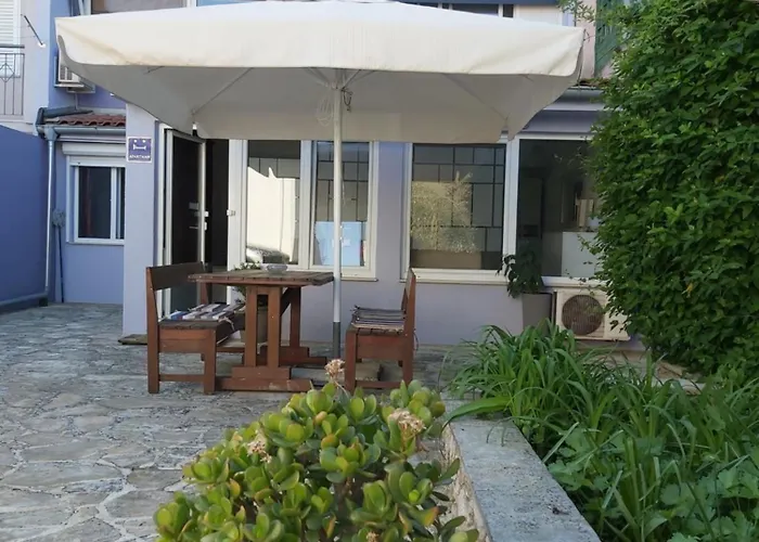 Apartman Luce With Shared Pool