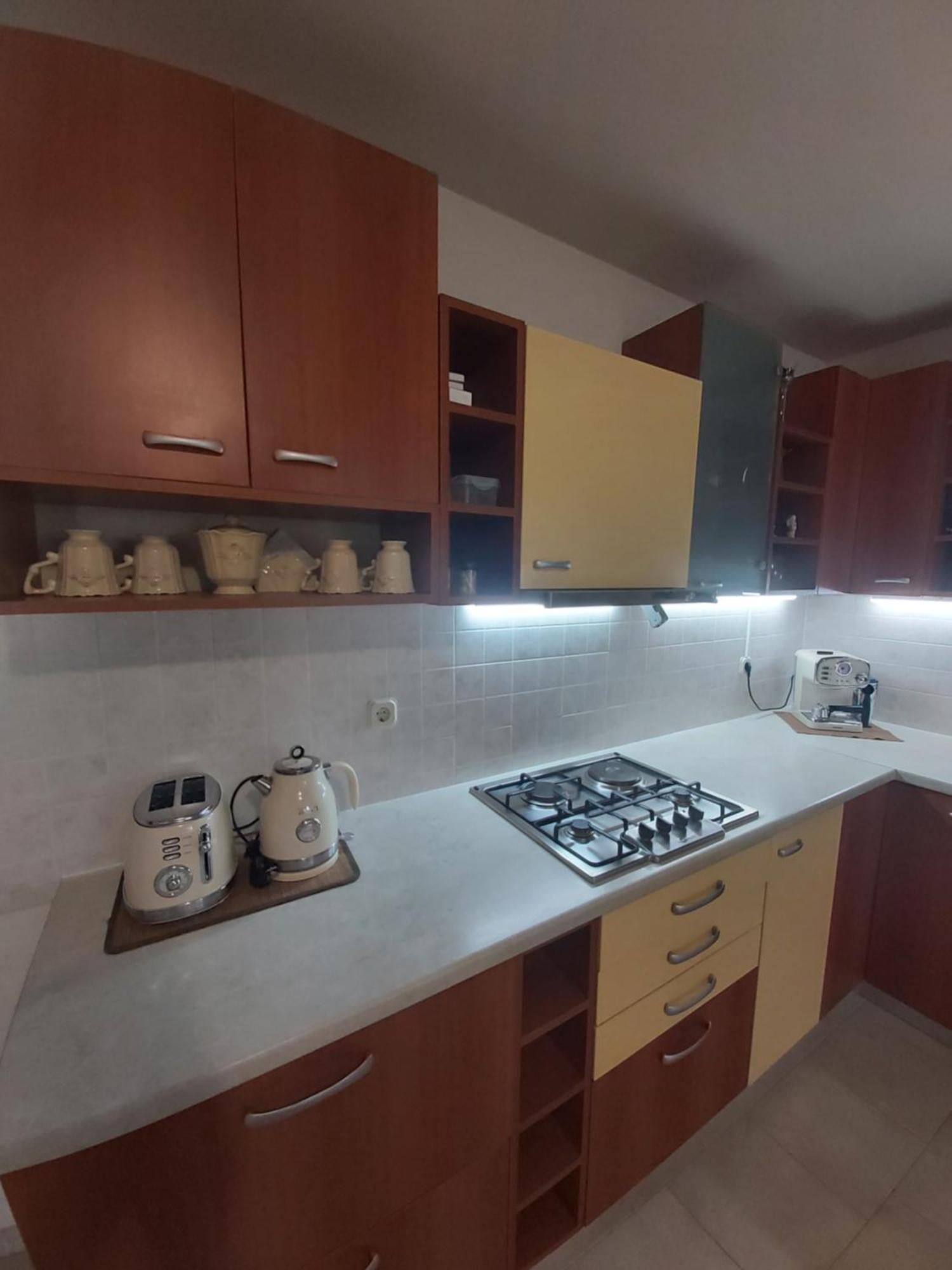 Apartman Luce With Shared Pool Zadar