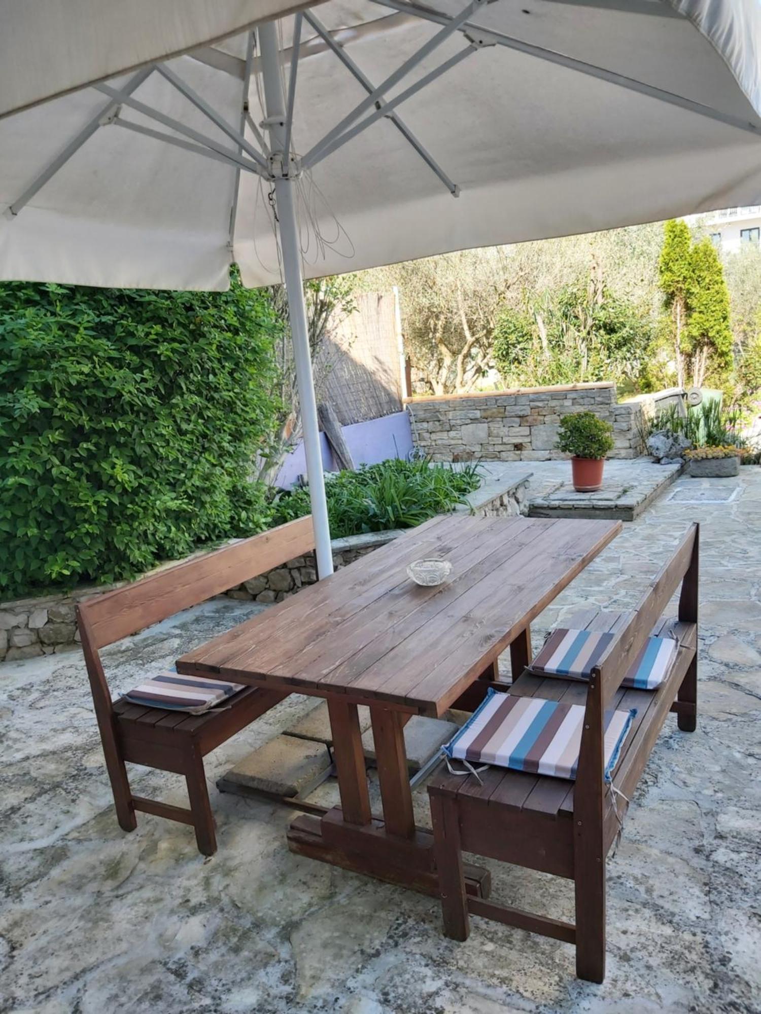 Apartman Luce With Shared Pool Zadar